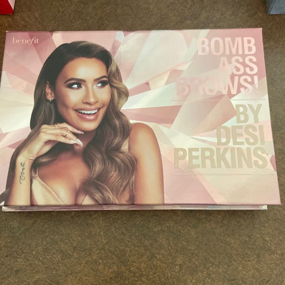 Benefit Bomb A brows by Desi Perkins
